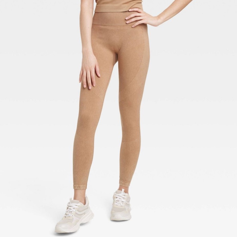 Joylab Seamless High-Rise‎ 7/8 Leggings Medium NWT